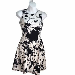 Soprano Floral Abstract Dress Black White Size XS